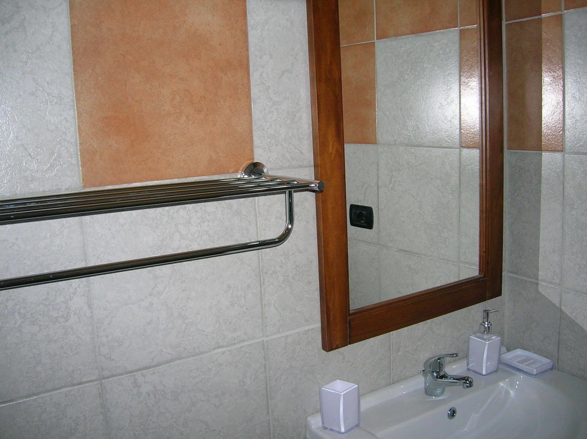 B&B Al Carotin Mantello Buitenkant foto