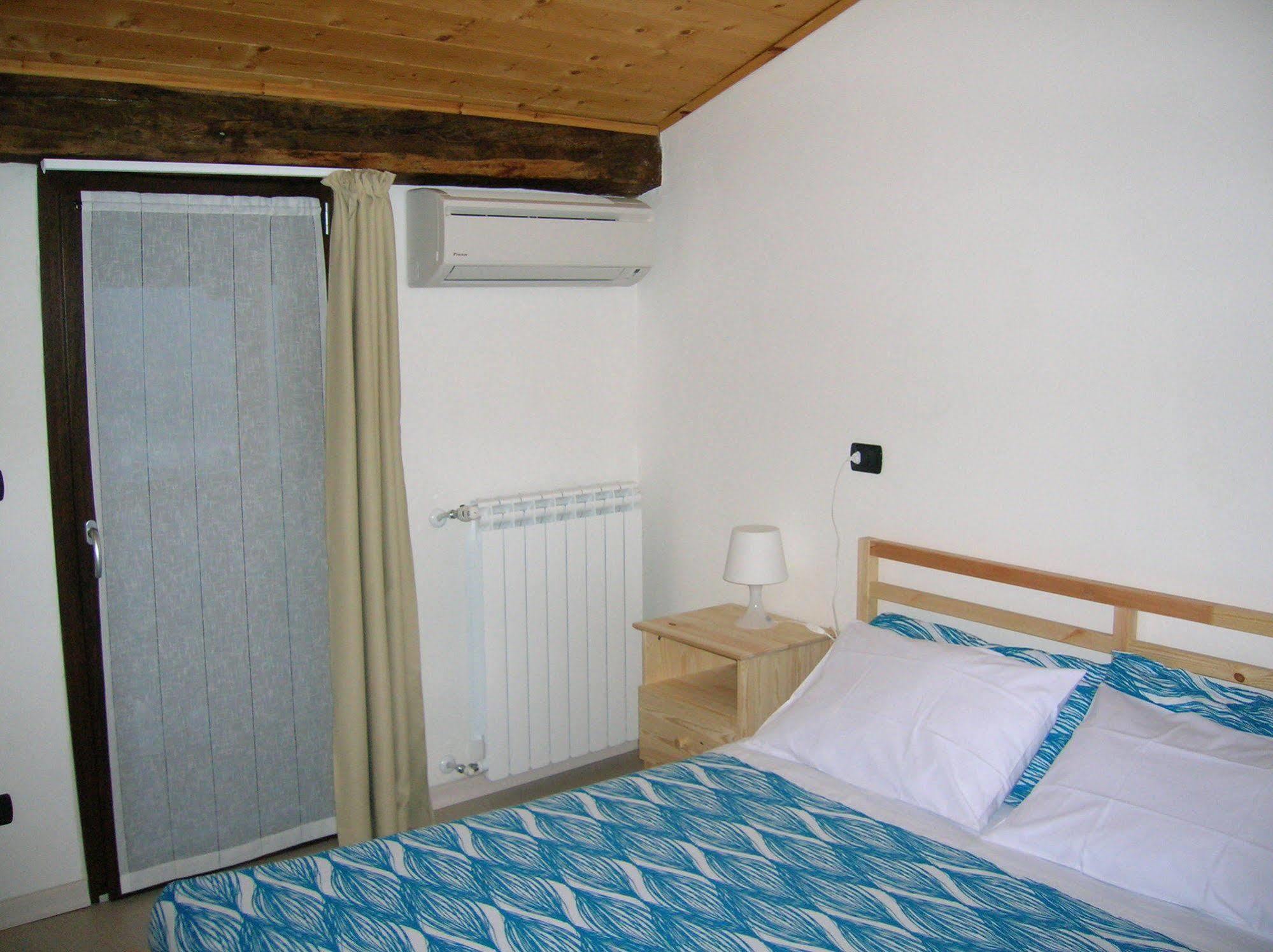 B&B Al Carotin Mantello Buitenkant foto